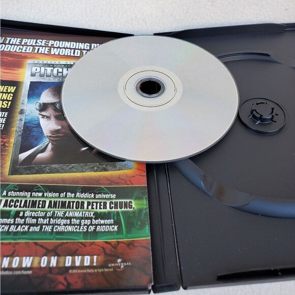 Pitch Black and Chronicles of Riddick DVD Bundle - Picture 9 of 10